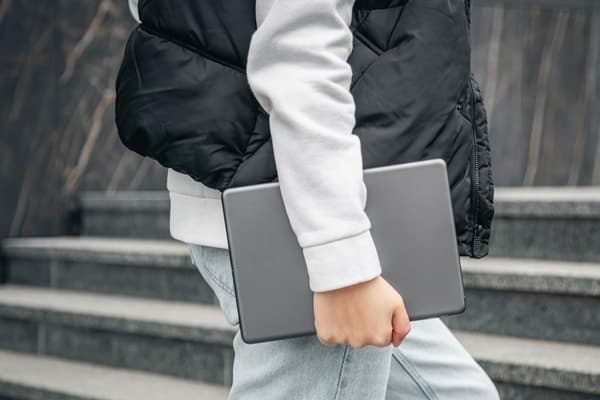 cel-mai-bun-rucsac-laptop.jpg