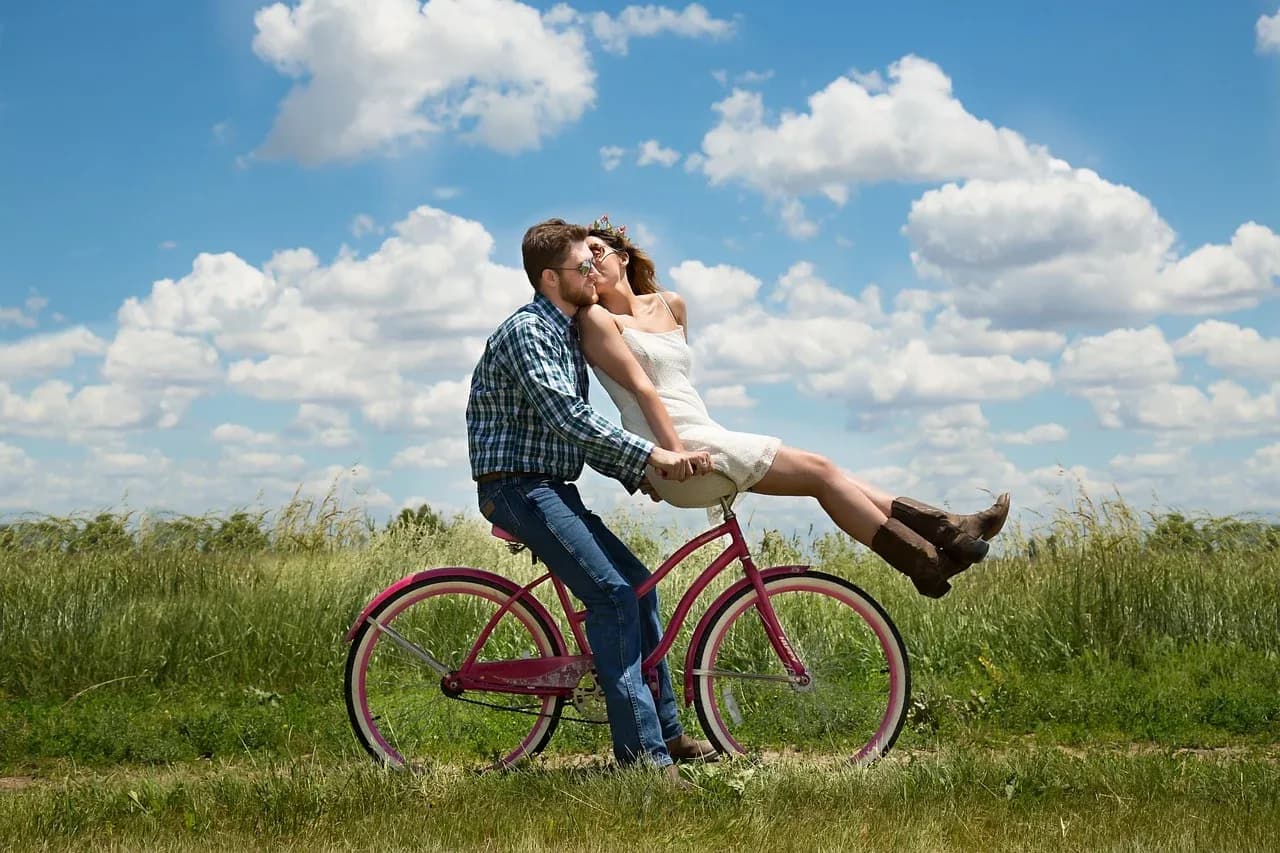 TOP 5 cele mai bune site-uri de dating în 2020