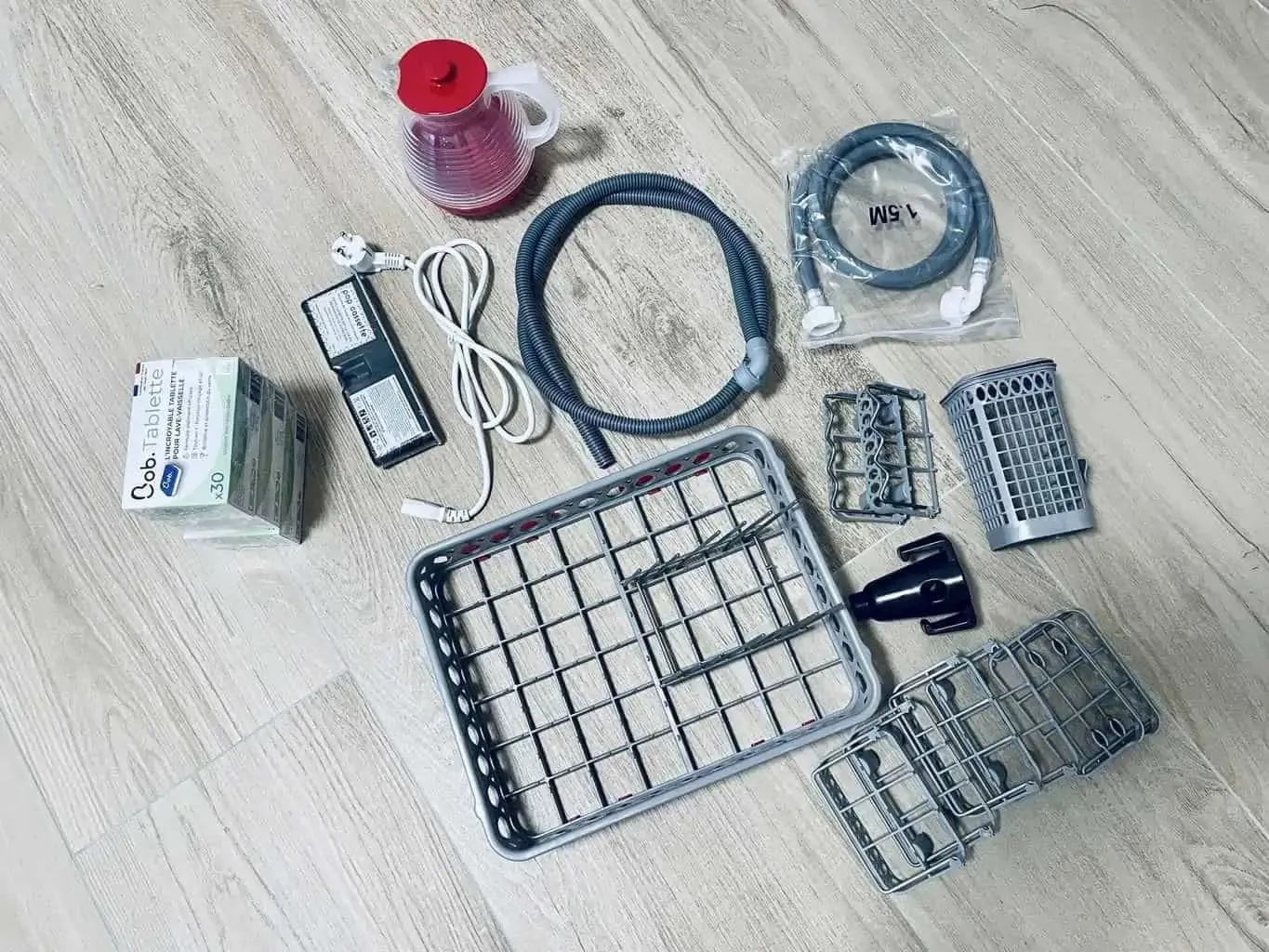 Recenzie Bob, mini-mașina de spălat vase