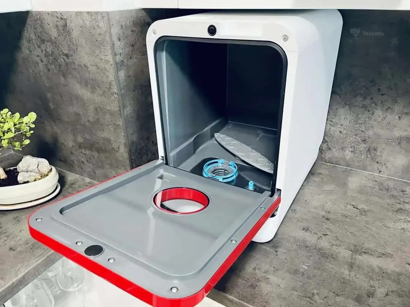 Recenzie Bob, mini-mașina de spălat vase