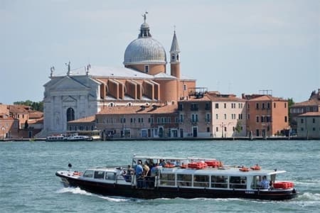 30 Cadouri de Ziua Îndrăgostiților pentru el și ea