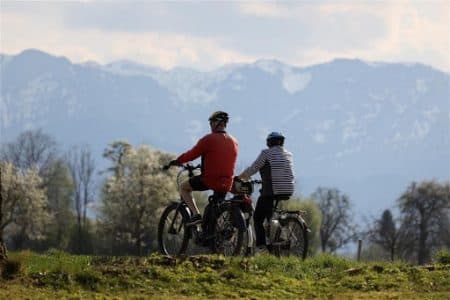 cadouri pentru părinți-Biciclete mountain bike pentru părinți cărora le place aventura