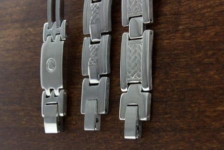 Bijuterii bărbătești de top pentru un bărbat care știe cum să iasă în evidență