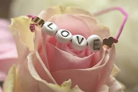 Idei de cadouri bebeluși pentru botez și alte sărbători