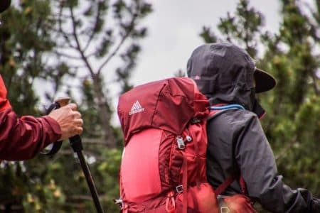 15 ide de cadou pentru soacră de Crăciun și 8 Martie-Cadou pentru soacră pasionată de drumeții și camping