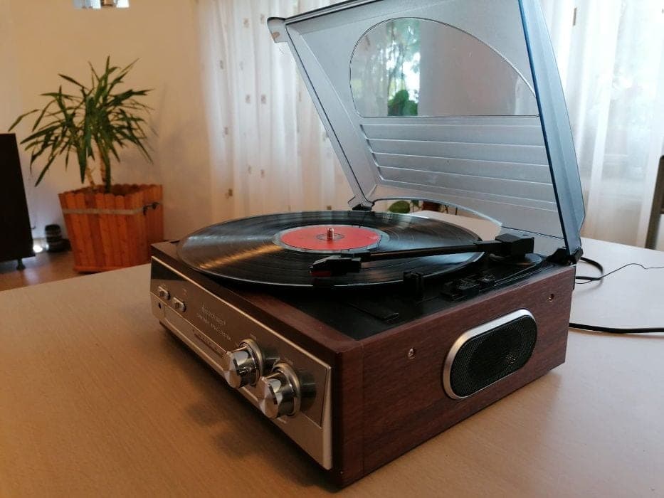 idei cadou soț muzica