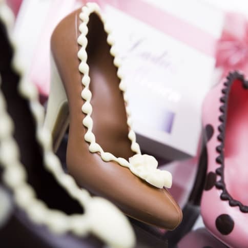 ciocolata cadouri dulci de 8 martie