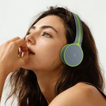 sugestii cadouri fete caști