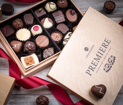 cadou prietena ciocolata