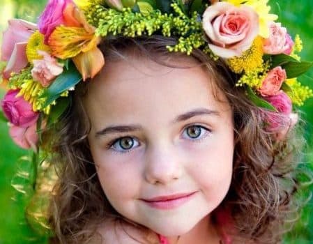 cadouri fete coronite de flori