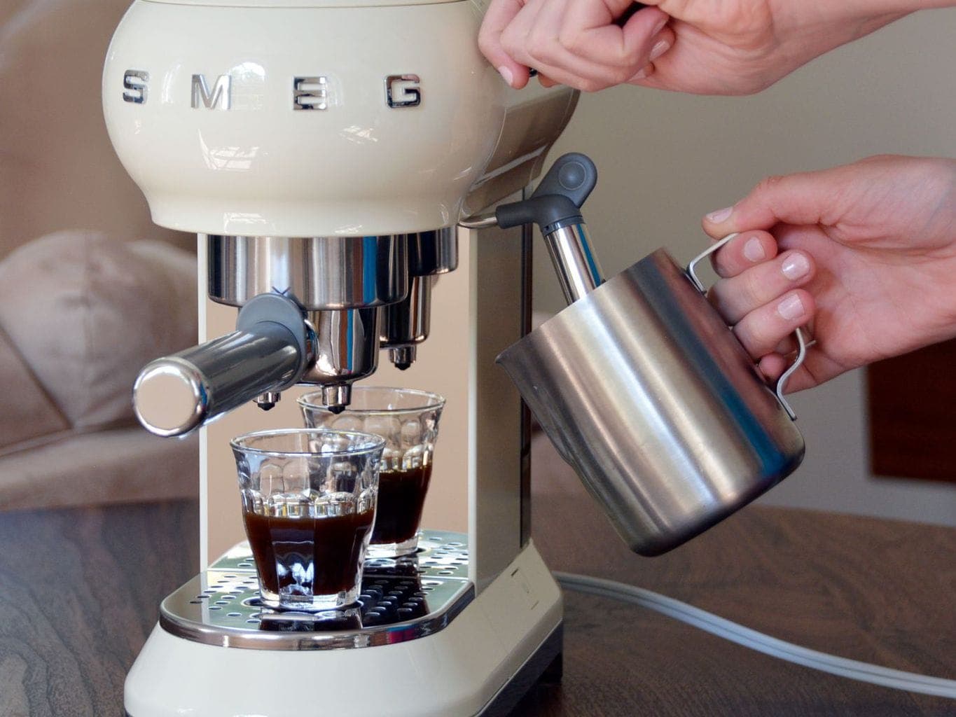 cadouri casă nouă espressor