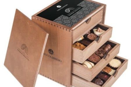 cadouri fete ciocolata