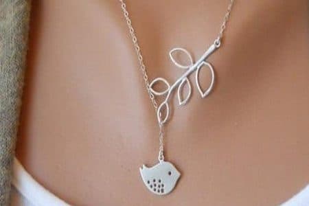 cadouri fete majorat colier