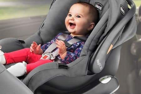 cadou botez baiat scaun auto