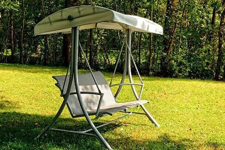 Leagăn confortabil pentru o bătrânețe plină de relaxare