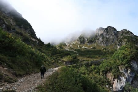 Jachete de drumeție pentru tații aventurieri -cadouri pentru tați