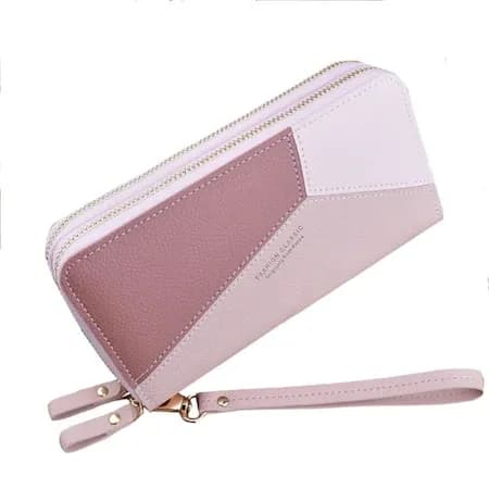 20) Un portofel de damă din piele, simbolul unei femei independente