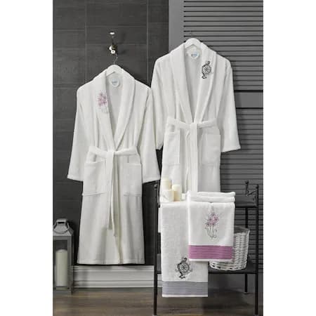 Set cadou halate și prosoape de baie pentru niște nași mereu relaxați