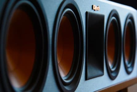 Sistem audio de top pentru nașii care apreciază muzica redată la cele mai înalte standarde de calitate