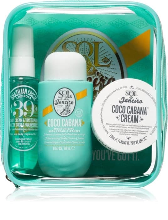 Seturi cadou pentru nași cu produse naturale pentru îngrijire facială și corporală