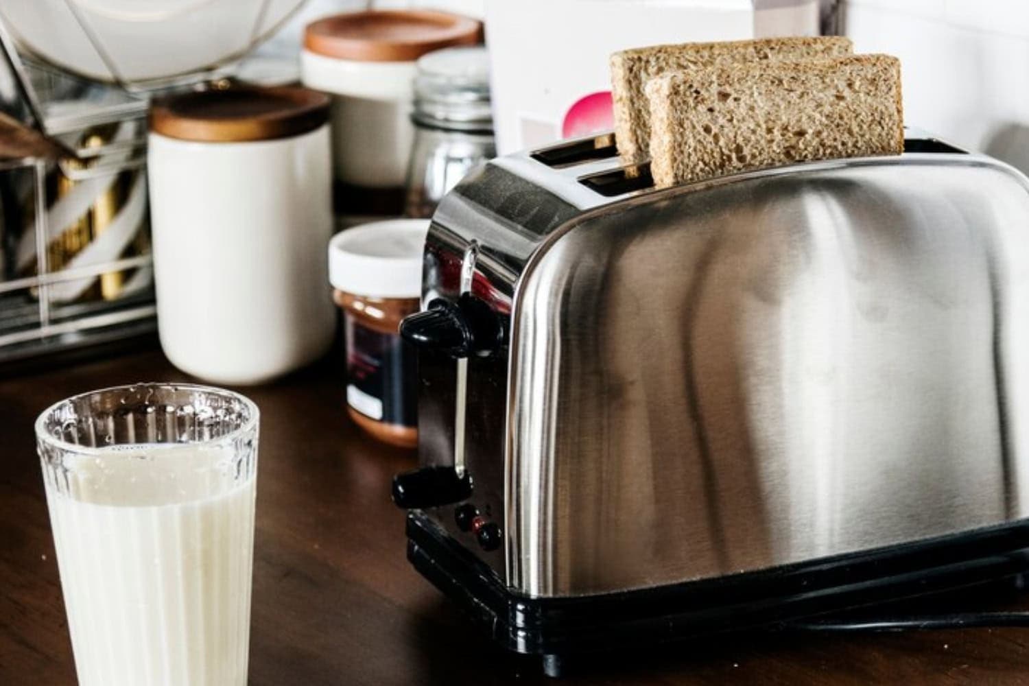 Top 3 aparate de prăjit pâine