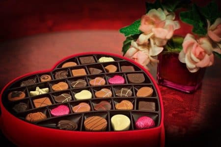 15 cadouri pentru soție de ziua ei, de 1, 8 Martie & Crăciun-Un cadou personalizat din ciocolată pentru o soție dulce
