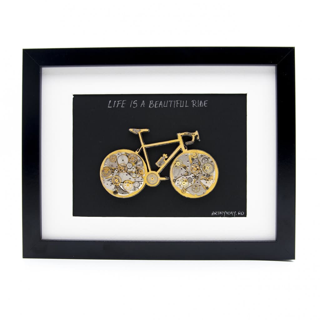 Un tablou, cadou de ziua ei pentru iubita iubitoare de artă